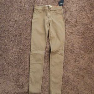 Hollister Super Skinny Khaki Pants